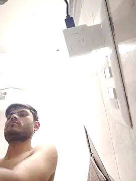 Snapshot of alex78265 chatting on 21, 10, 2025 alex78265 online show from 21, 10, 2025