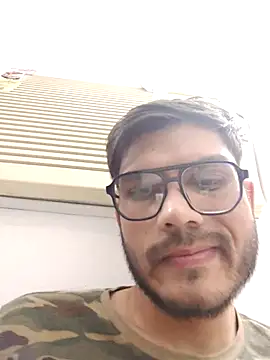 Snapshot of alex78265 chatting on 27, 10, 2025 alex78265 online show from 27, 10, 2025