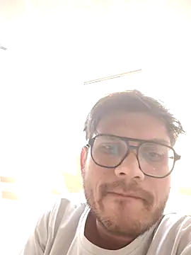 Snapshot of alex78265 chatting on 17, 11, 2025 alex78265 online show from 17, 11, 2025