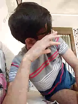 Snapshot of alex78265 chatting on 23, 12, 2025 alex78265 online show from 23, 12, 2025