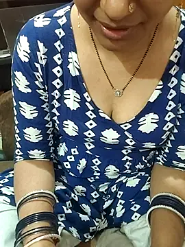 Snapshot of Diya_143 chatting on 21, 4, 2026 Diya 143 online show from 21, 4, 2026