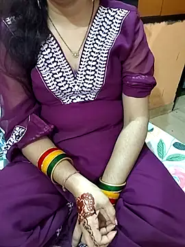 Snapshot of Diya_143 chatting on 12, 5, 2026 Diya 143 online show from 12, 5, 2026