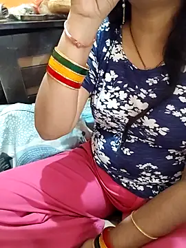 Snapshot of Diya_143 chatting on 16, 5, 2026 Diya 143 online show from 16, 5, 2026