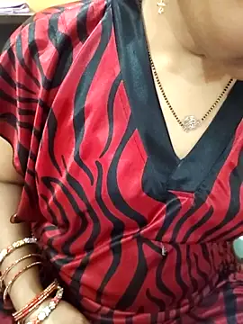 Snapshot of Diya_143 chatting on 23, 5, 2026 Diya 143 online show from 23, 5, 2026