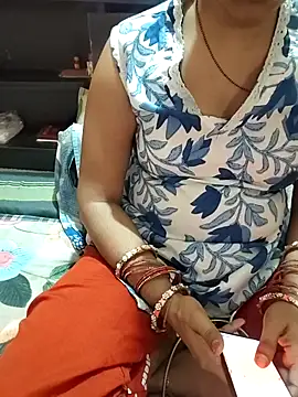 Snapshot of Diya_143 chatting on 28, 5, 2026 Diya 143 online show from 28, 5, 2026