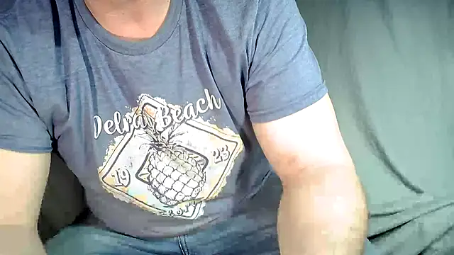 Snapshot of COCKNDRILLER chatting on 15, 3, 2025 COCKNDRILLER online show from 15, 3, 2025