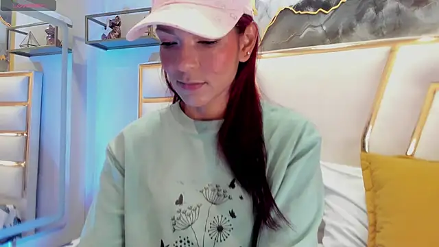 HannaPetit online show from 8, 2, 2026