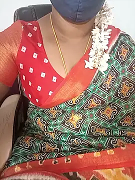 Snapshot of Tamil-hotwife chatting on 19, 1, 2026 Tamil-hotwife online show from 19, 1, 2026
