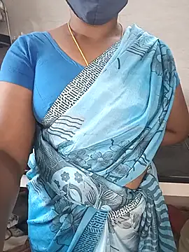 Snapshot of Tamil-hotwife chatting on 2, 2, 2026 Tamil-hotwife online show from 2, 2, 2026
