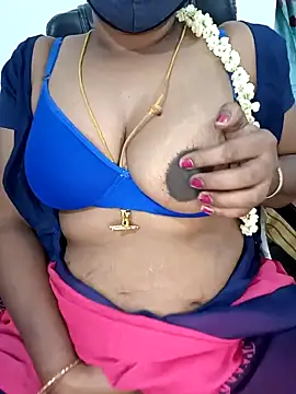 Snapshot of Tamil-hotwife chatting on 20, 2, 2026 Tamil-hotwife online show from 20, 2, 2026