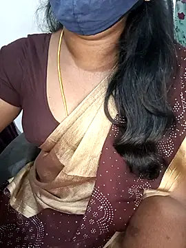 Snapshot of Tamil-hotwife chatting on 12, 3, 2026 Tamil-hotwife online show from 12, 3, 2026
