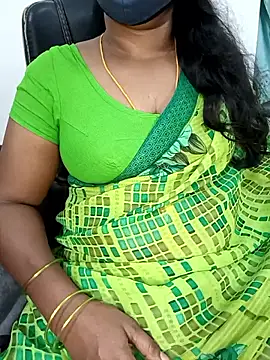 Snapshot of Tamil-hotwife chatting on 29, 3, 2026 Tamil-hotwife online show from 29, 3, 2026
