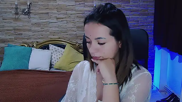 PlayfulElla online show from 1, 12, 2024