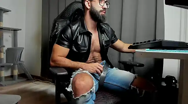 liamaesthetic online show from 28, 2, 2025