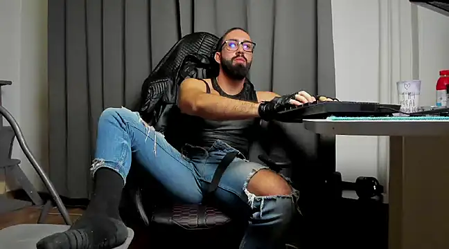 liamaesthetic online show from 2, 3, 2025