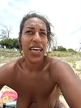 Snapshot of Goldenlace chatting on 30, 12, 2024 Goldenlace online show from 30, 12, 2024