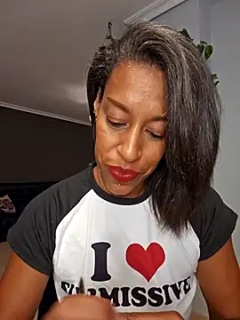 Snapshot of Goldenlace chatting on 19, 9, 2025 Goldenlace online show from 19, 9, 2025