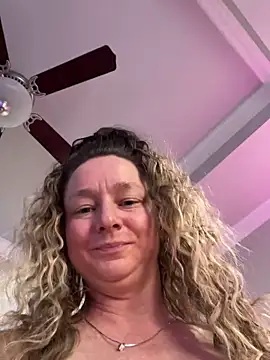 Vivian MayXxX online show from 2, 2, 2025