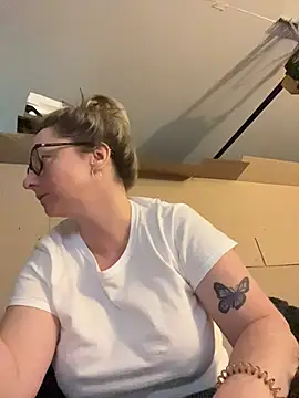 Snapshot of Vivian_MayXxX chatting on 12, 7, 2026 Vivian MayXxX online show from 12, 7, 2026