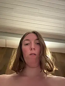 Snapshot of Daisy_Michto_Officiel chatting on 21, 7, 2026 Daisy Michto Officiel online show from 21, 7, 2026