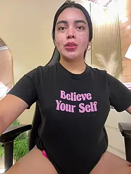 HotstuffCherrySummer online show from 8, 3, 2025