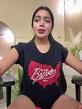 HotstuffCherrySummer online show from 4, 4, 2026