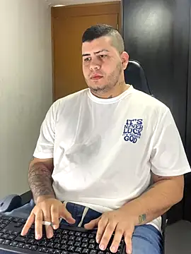 Thomas chubbyxhot online show from 7, 11, 2025