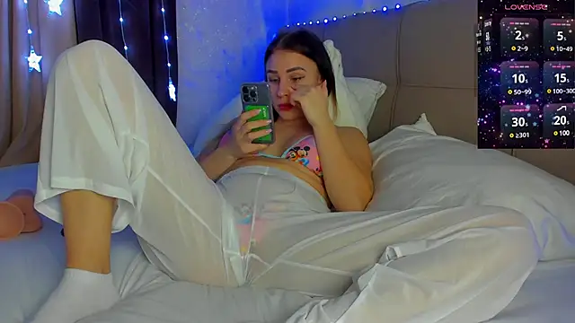 Snapshot of 92yourbitch922 chatting on 22, 2, 2025 92yourbitch922 online show from 22, 2, 2025