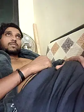 Snapshot of sushilbhosale667 chatting on 26, 11, 2025 sushilbhosale667 online show from 26, 11, 2025