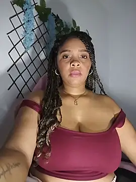 collegechica online show from 13, 2, 2026