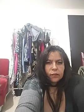 Snapshot of Vilainemarie chatting on 23, 6, 2026 Vilainemarie online show from 23, 6, 2026