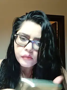 Snapshot of AriaRussell chatting on 25, 6, 2026 AriaRussell online show from 25, 6, 2026