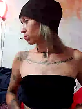 Snapshot of fablob23 chatting on 22, 4, 2026 fablob23 online show from 22, 4, 2026