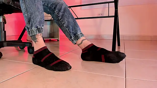 ArchieCollins online show from 16, 12, 2025