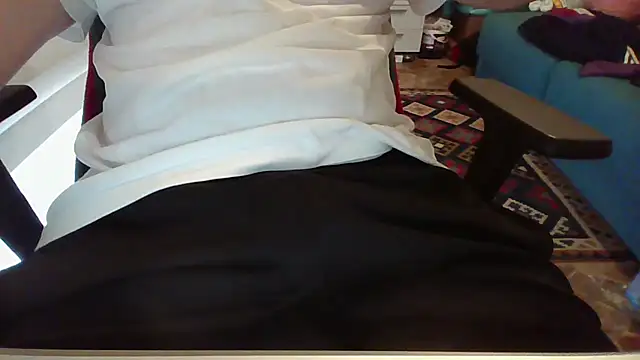 Snapshot of alessexxx24 chatting on 25, 9, 2025 alessexxx24 online show from 25, 9, 2025