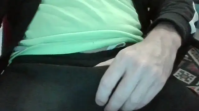 Snapshot of alessexxx24 chatting on 30, 9, 2025 alessexxx24 online show from 30, 9, 2025