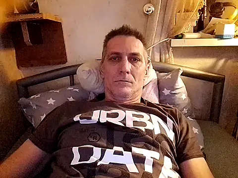 Snapshot of Lajost@xh chatting on 4, 3, 2026 Lajostxh online show from 4, 3, 2026