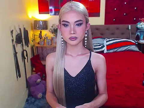 MeatyhorsecockMistress online show from 11, 11, 2025