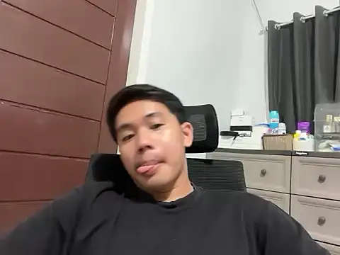 kevinthehottest online show from 3, 10, 2025