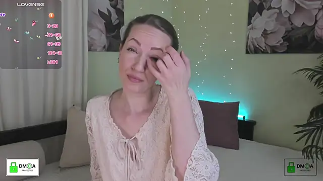 Queenymel online show from 8, 2, 2026