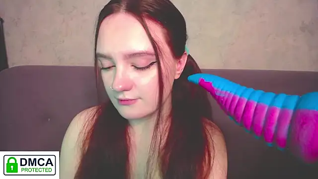 Alyssa   Scarlet online show from 24, 11, 2025