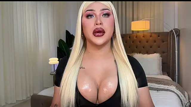 Your Majesty Tyra online show from 26, 1, 2025