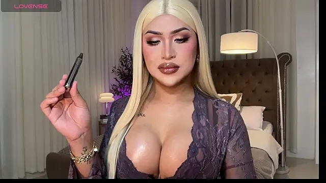 Your Majesty Tyra online show from 5, 3, 2026