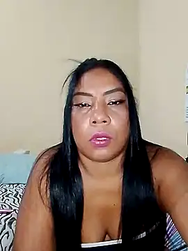 Snapshot of rosmery-navarro chatting on 3, 3, 2025 rosmery-navarro online show from 3, 3, 2025