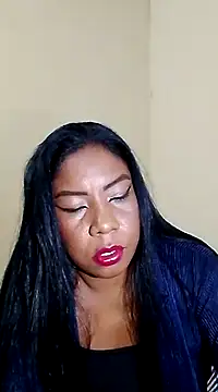 Snapshot of rosmery-navarro chatting on 5, 3, 2025 rosmery-navarro online show from 5, 3, 2025