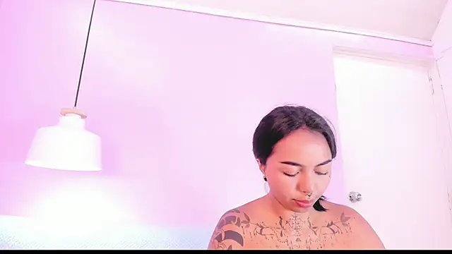 Snapshot of miss_soffi_ chatting on 26, 5, 2026 miss soffi online show from 26, 5, 2026