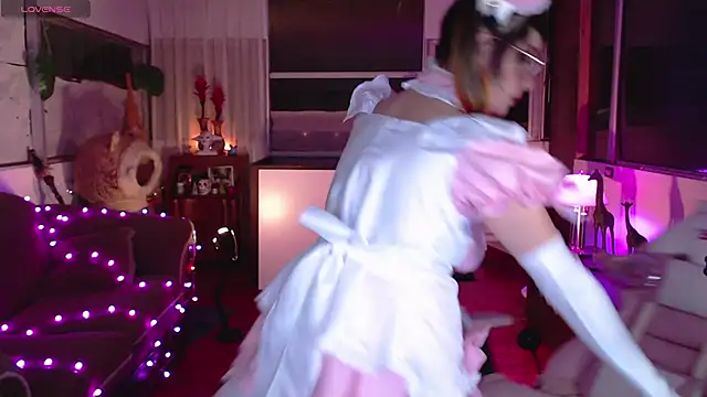 Snapshot of Aquamarinebubble chatting on 7, 2, 2025 Aquamarinebubble online show from 7, 2, 2025