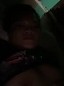 Snapshot of Moxie_Molly chatting on 3, 3, 2026 Moxie Molly online show from 3, 3, 2026