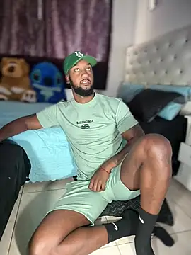 Snapshot of blackdrey18 chatting on 2, 3, 2026 blackdrey18 online show from 2, 3, 2026