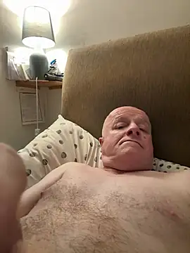 Snapshot of locallad88 chatting on 4, 7, 2026 locallad88 online show from 4, 7, 2026